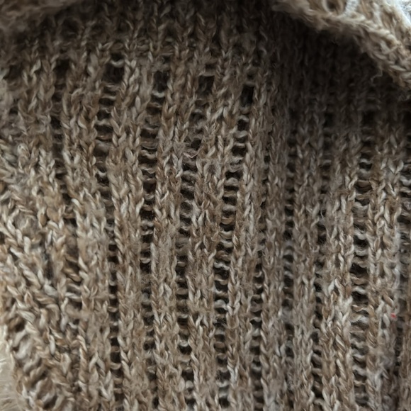Sweater - Picture 3 of 3